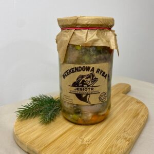 Jesiotr w bulionie warzywnym (galareta)